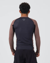 Carregar imagem no visualizador da galeria, Rashguard Kingz Ranked Performance V2 Long Sleeve - Castanho
