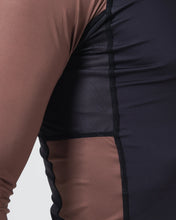 Load image into Gallery viewer, Rashguard Kingz Ranked Performance V2 Long Sleeve - Brown
