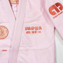 Cargar imagen en el visor de la galería, Kimono BJJ (Gi) Moya Brand Vintro- Pastel Pink
