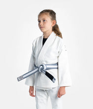 Lade das Bild in den Galerie-Viewer, Kimono BJJ (GI) Fortschritte Kinder Die Akademie- White-Black Cinturon inklusive
